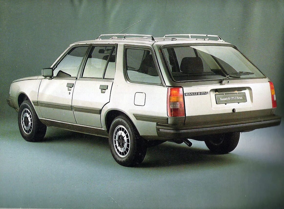 Renault 18. Renault 18 1986. Рено 18 универсал. Renault 18 1.6 1 поколение. Renault 18 1.6 МТ, 1986,.