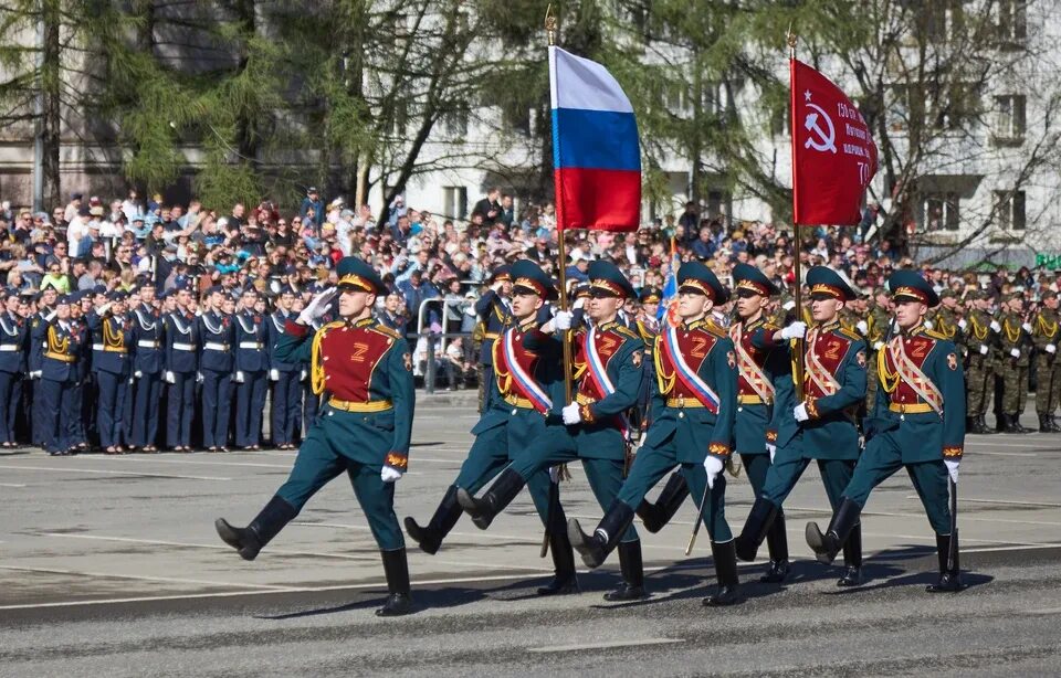 Пермский парад. Парад Победы Пермь 2022. Парад 9 мая 2022 Пермь. Репетиция парада Пермь 2022. Парад Победы 9 мая Пермь.