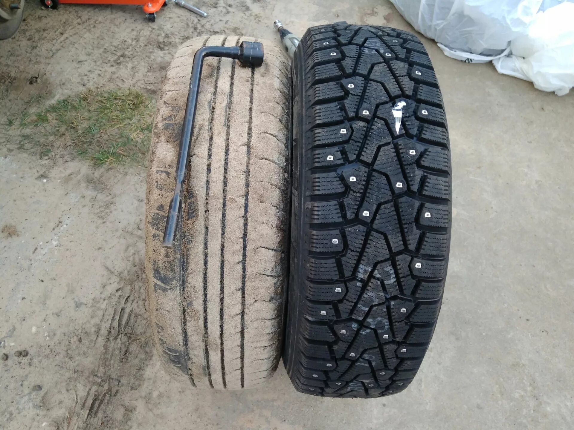 Pirelli winter carving. Пирелли 195/65/15 зима. Пирелли айс зеро 195/65/15. Bridgestone ice cruiser 7000. Тигра зима 195/65 r15.