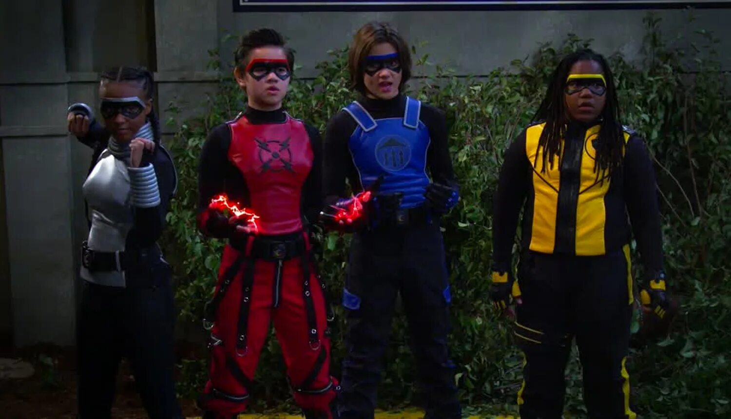 Опасный отряд 3. Опасный отряд сериал никелодеон. Опасный отряд. Опасный отряд никелодеон. Опасный отряд генри.