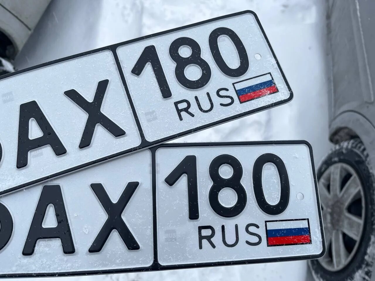 180 регион на машине откуда это. 180 регион на машине. 180 регион на машине откуда это. Номера 180 регион. 180 регион на машине откуда это.