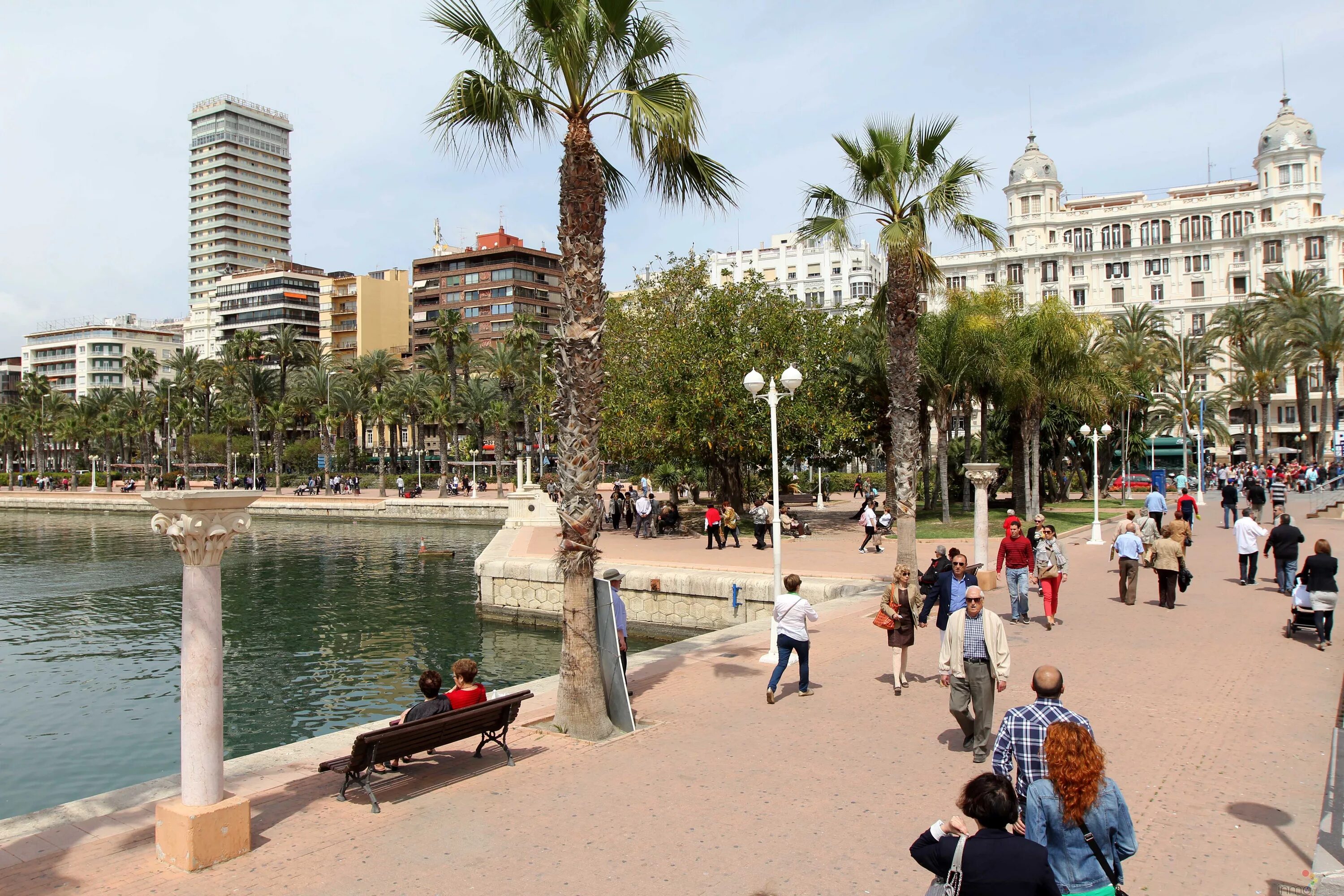 альмерия испания. набережная аликанте испания. испания мансийская набережная. испания набережная. набережная аликанте.