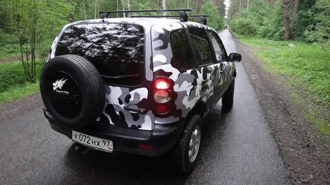 Стекло шеви нива