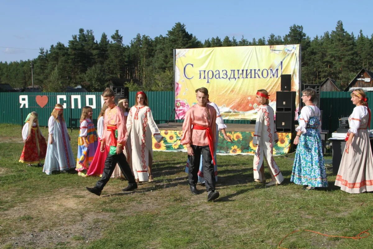 Рошаль мишеронский. Мишеронский поселок Шатурский район. Городское поселение Мишеронский. Население в поселке Мишеронский. Население поселка Мишеронский Шатурского района.