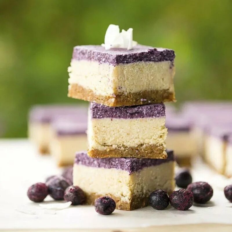 Raw рецепты. Raw рецепты. Сыроедческий торт. Сыроедческие пирожные. Raw рецепты.