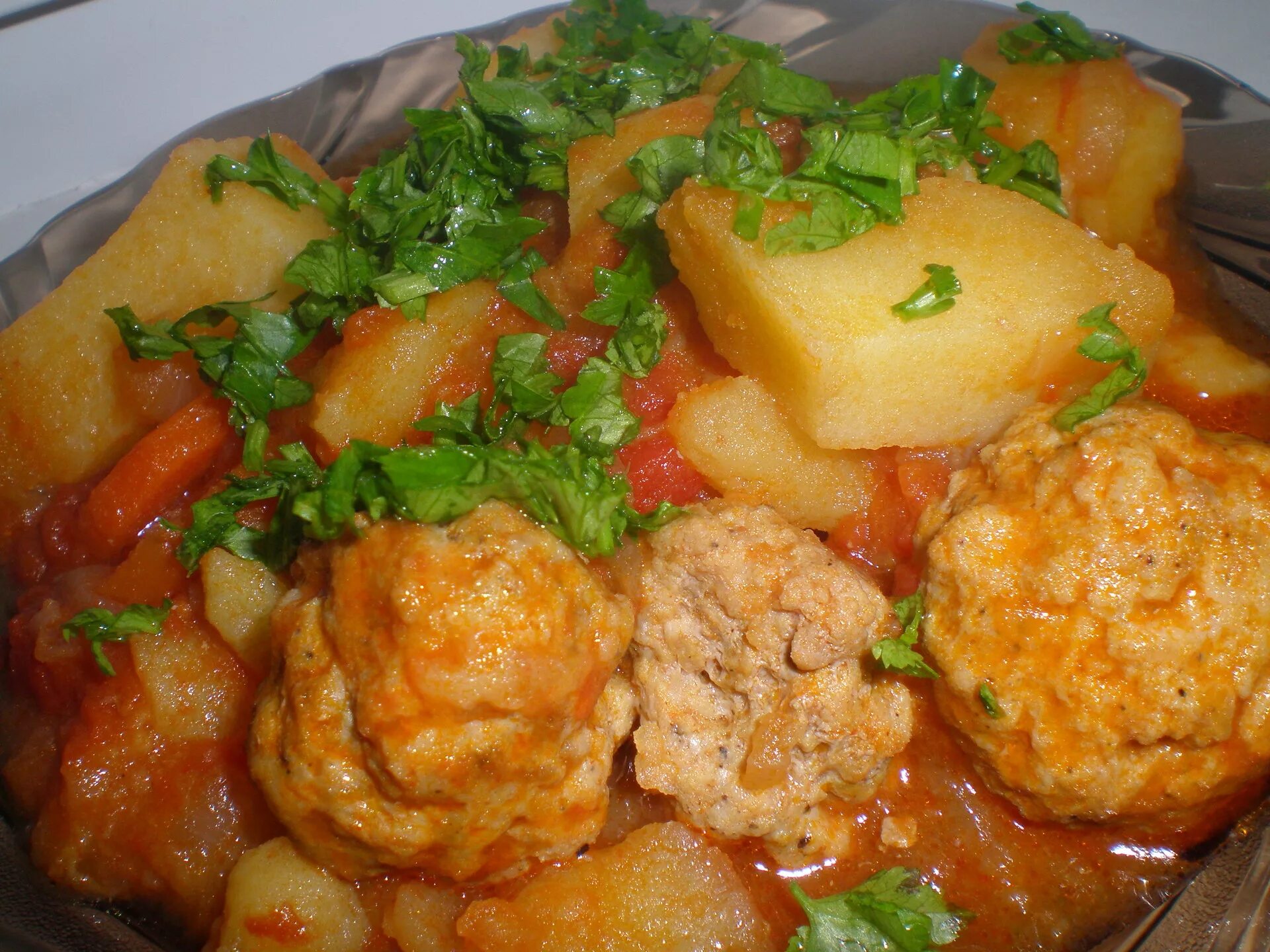 макароны с морковкой и луком. макароны с морковью. макароны с овощами с морковью. макароны с морковкой рецепт. макароны с морковкой.