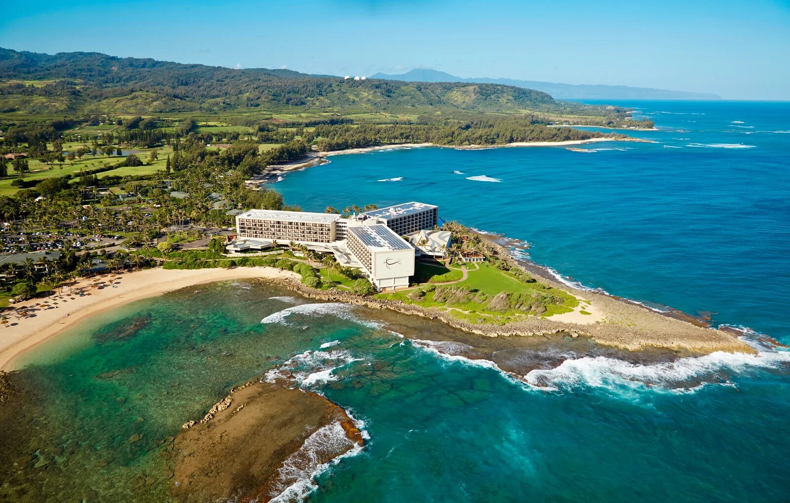 Остров плантация. Оаху Гавайи Lost. Turtle Bay Resort. Beacon Bay Гавайи. Оаху Гавайи архитектура.