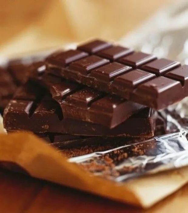 Шел шоколад. Шоколад. Много шоколада. Шоколад фото. Аппетитный шоколад.