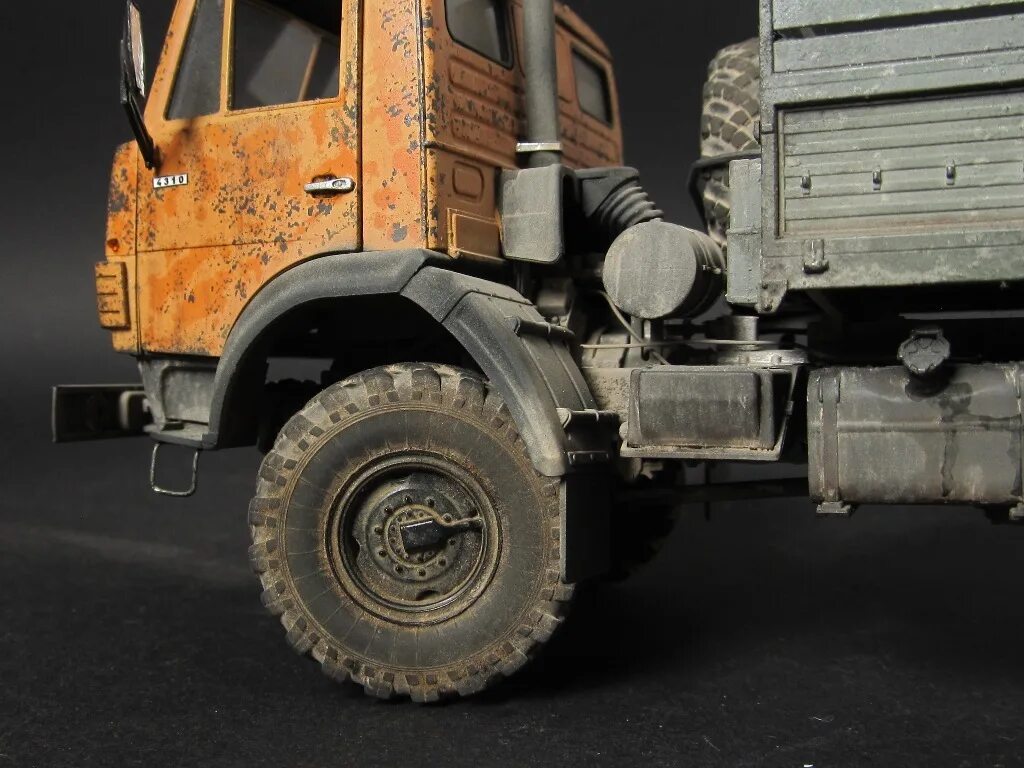 Камазы 4310 видео. Камаз 4310 модель. масштабные модели камаз 4310. камаз 4310 масштаб 1 к 35. конверсия для камаз 1:35.