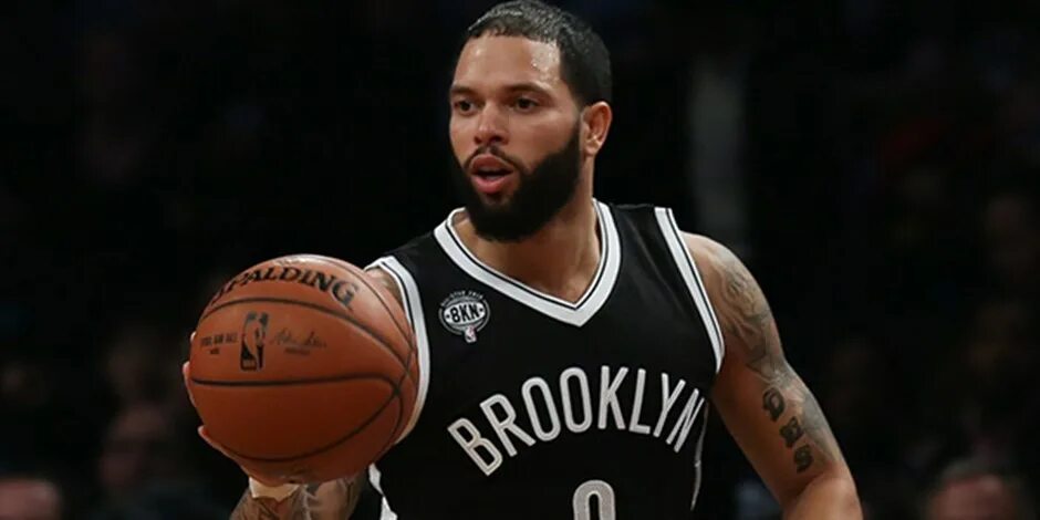 дерон куин. Deron канал. Deron williams besiktas. остин армстронг. I doubt.