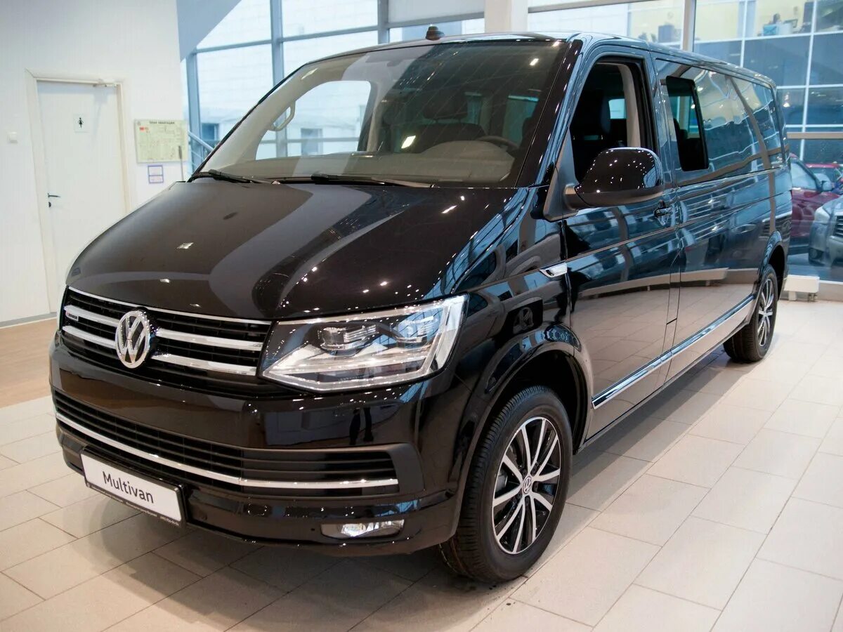 Купить фольксваген мультивен на авито. Volkswagen Multivan t6 Black. Volkswagen Мультивен 2020. Фольксваген t6.1 Мультивен черный. Фольксваген Мультивен 2020 черный.