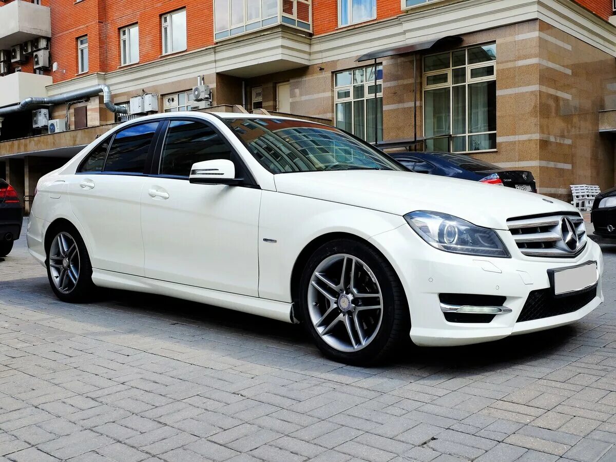 Mercedes benz c class w204 amg белый. мерседес а 180 хэтчбек. Mercedes benz c180 kompressor 2008. Iii w. мерседес хэтчбек w176.
