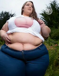 Fat Mary Boberry 2018 Naked.