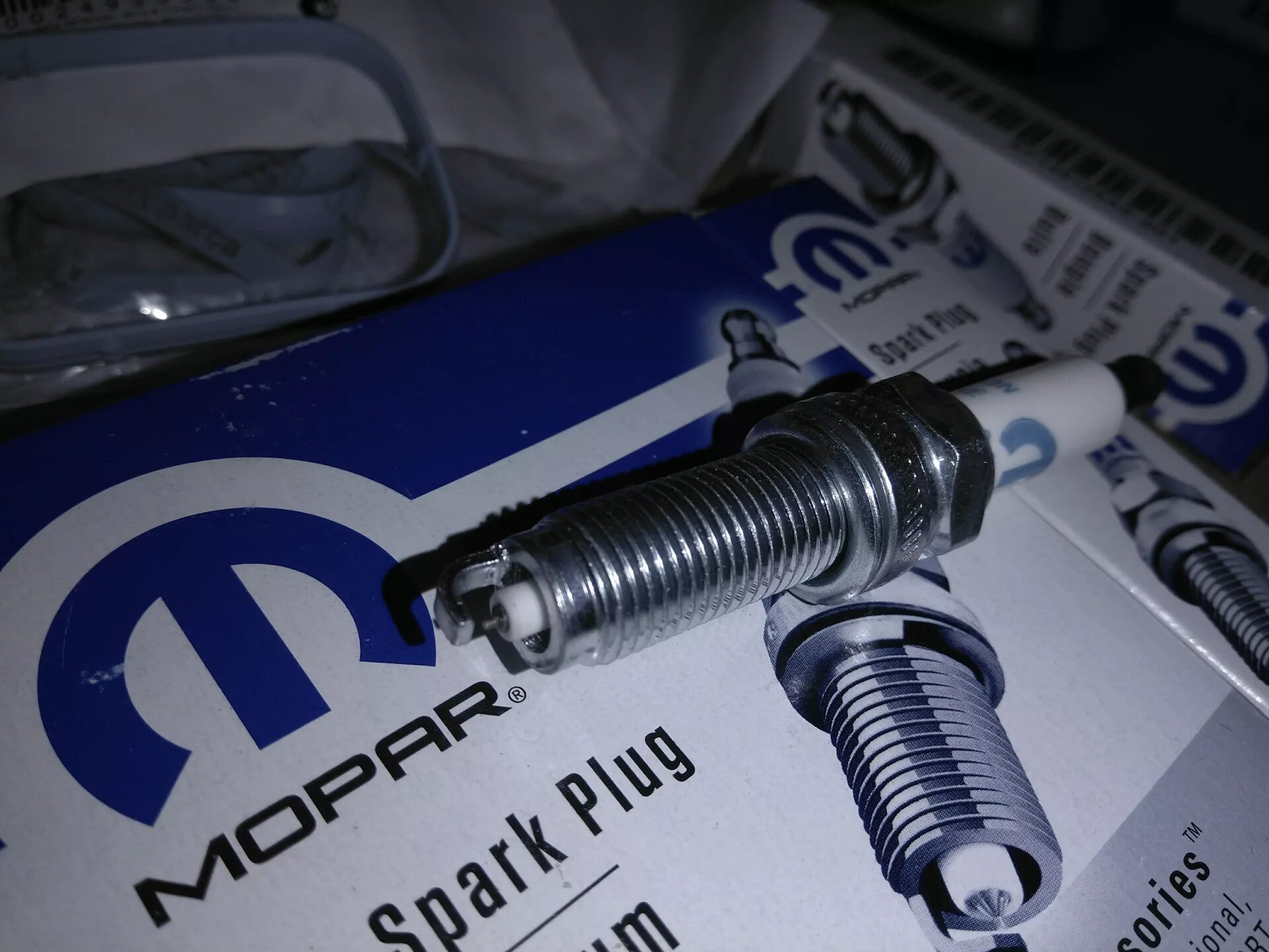 свечи денсо к20тт. свечи номер 4. свеча ngk bkr5e. свечи номер 4. свечи зажигания как понять когда менять.