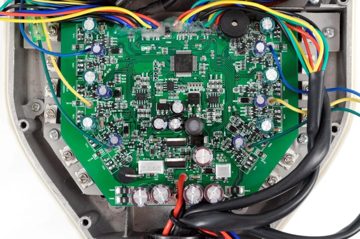 Контроллер гироскутера. Плата гироскутера gd32f183 arm. транзистор платы гироскутера. центральная плата гироскутера. контроллеры для гироскутеров.
