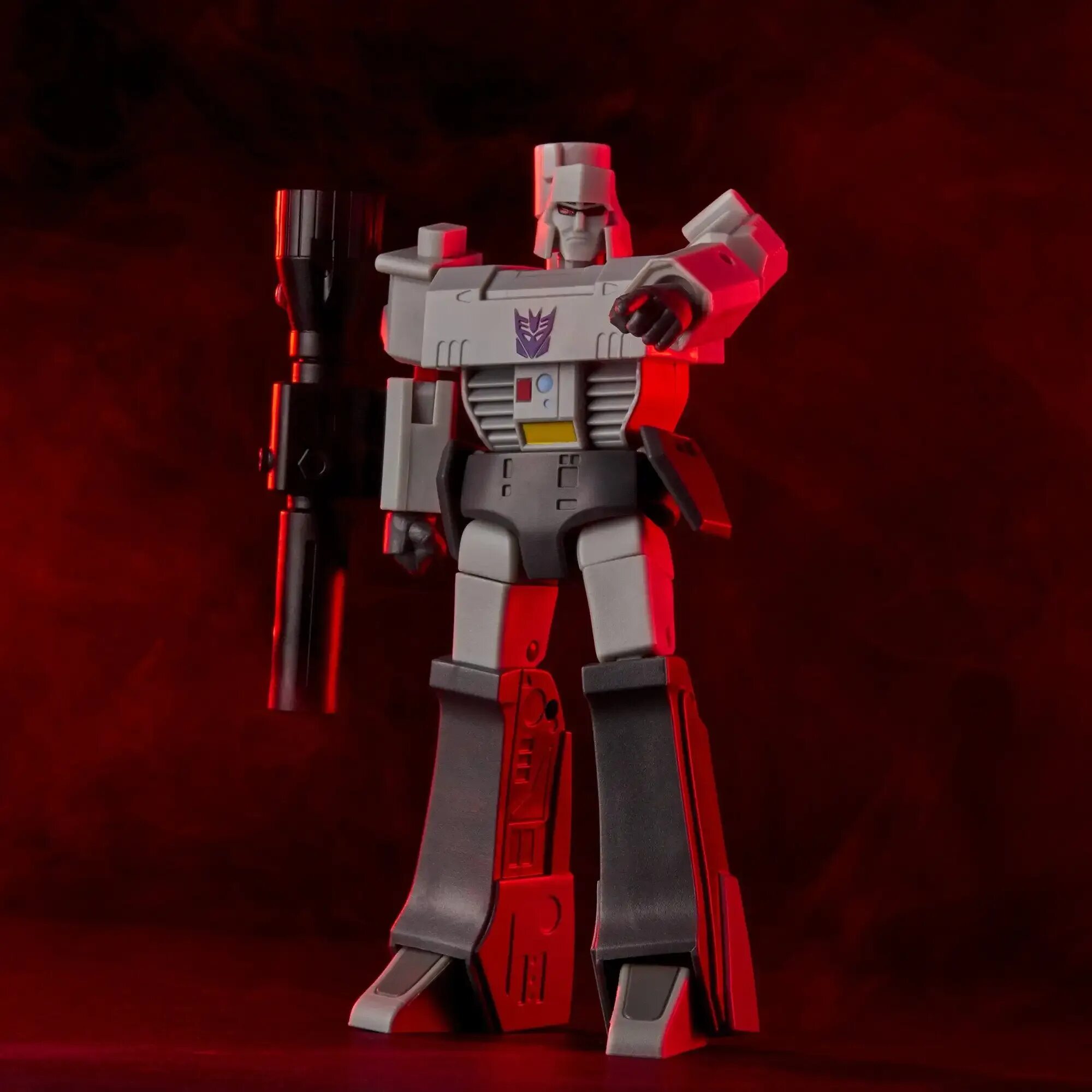 Мегатрон g1. Трансформеры Hasbro r.e.d.. Фигурки Transformers Megatron Hasbro. Трансформеры g1 игрушки Hasbro Автоботы. Red transformer