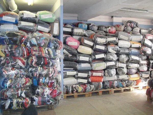 Секонд хенд смоленск румянцева 15. Опт из европы. Опт из европы. Оптовый склад секонд хенд город черняховск. Секонд хенд в мешках.