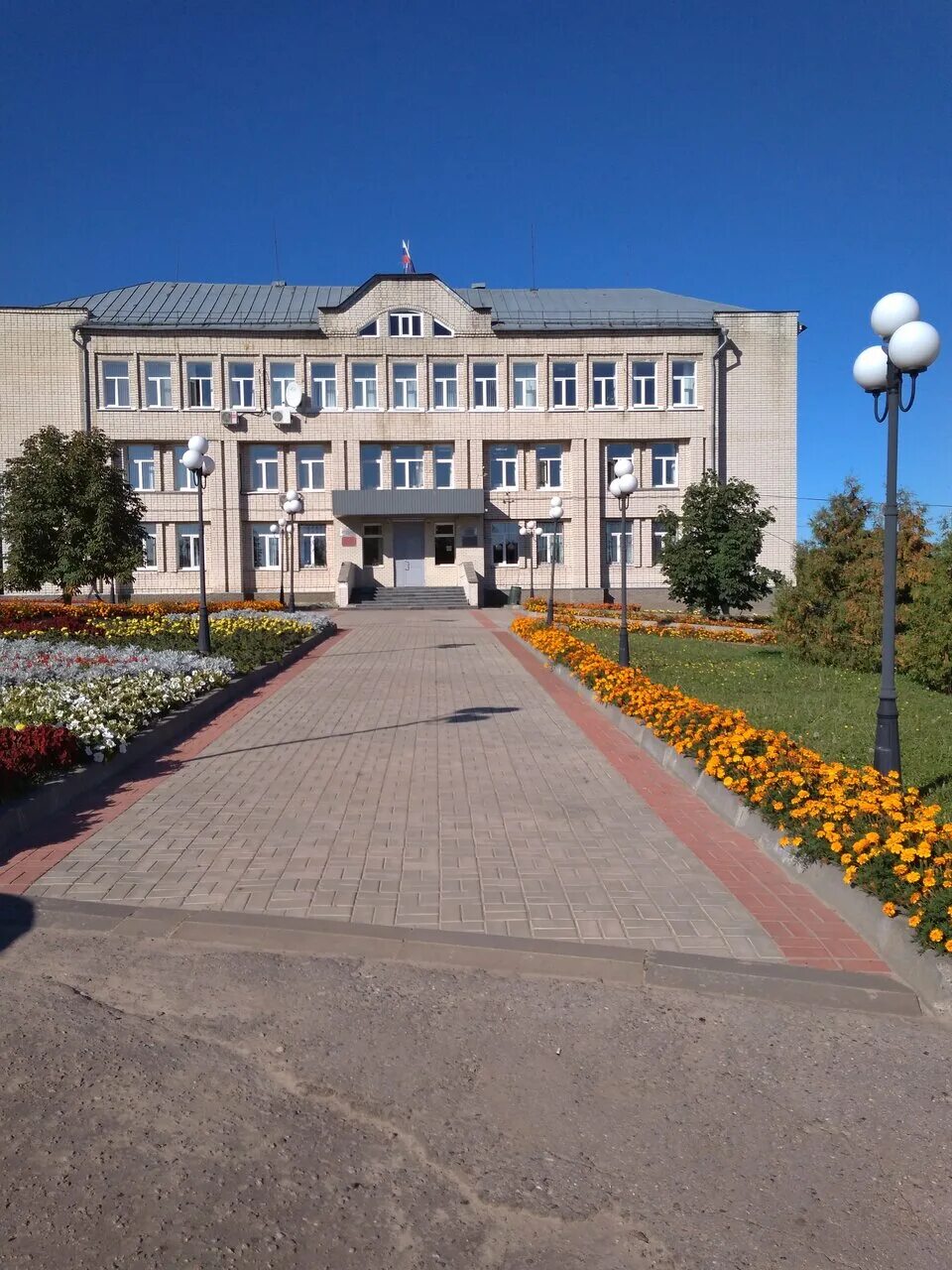 красные баки с высоты птичьего полета. никольская церковь красные баки. рцдк красные баки сайт. р п красные баки. посёлок красные баки нижегородская область.