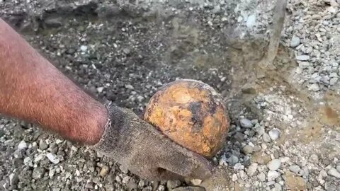 Найдено 300 тел
