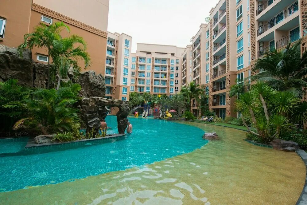 Atlantis condo. Атлантис Паттайя. Атлантис Джомтьен. Отель Атлантис Паттайя. Atlantis Condo Resort Pattaya.