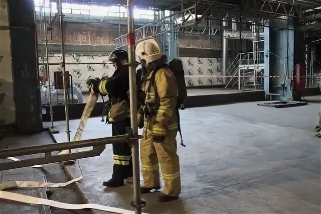 27 декабря праздник мчс. Спасатели россии. 27 декабря 2005. День спасателя в россии. Ооо "пасс сирена шарыпово" место размещения.