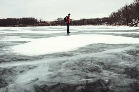 Рыхлый лед на реке 4