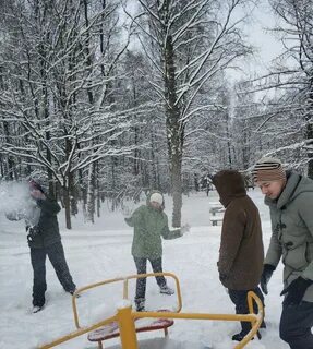 Игры на воздухе зимой
