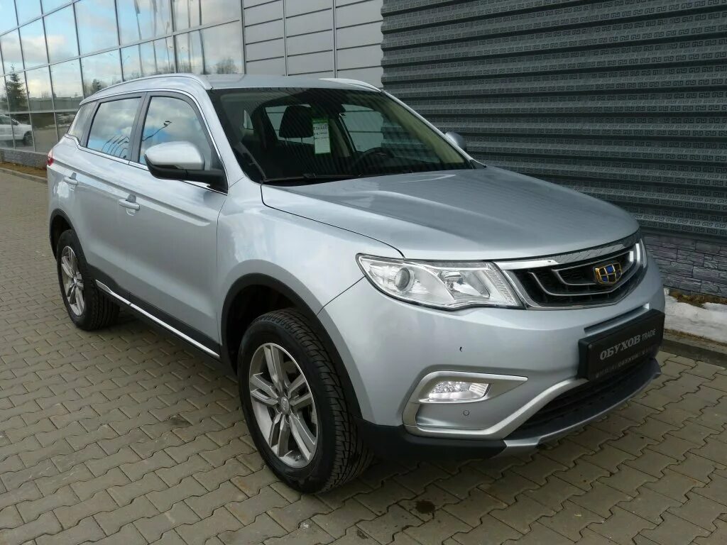 Авито авто джили атлас с пробегом. Джили атлас про серебристый. geely atlas серебристый. серебристый металлик джили атлас про. geely atlas 2025 серебристый металлик.