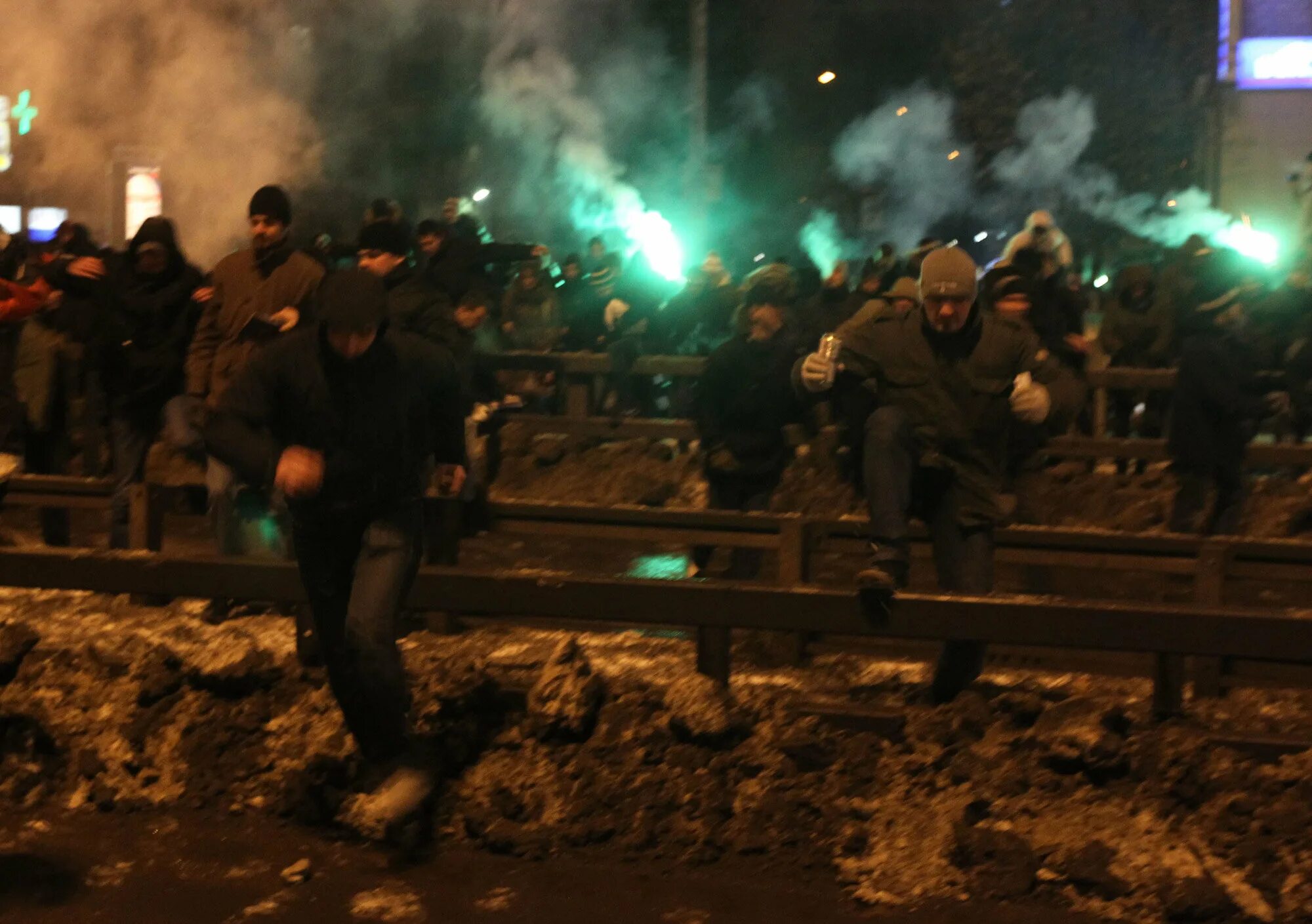 Почему перекрыли ленинградку сейчас сегодня в москве