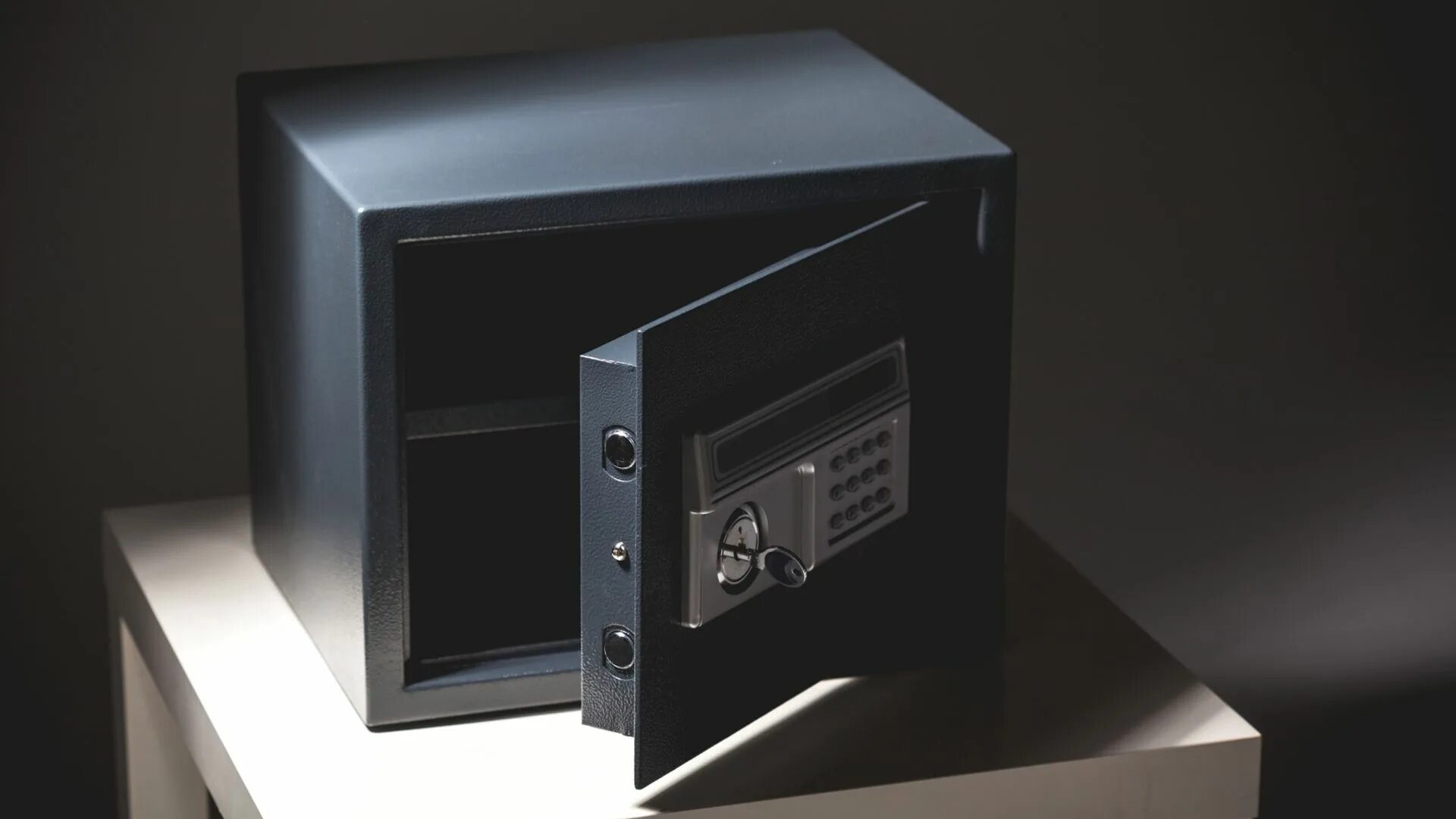 Сейф vector sft-20 ea. Сейф burg-wachter cl 40 e fs. Сейф burg–wachter point-safe p3e. Сейфы фотографии. L33.