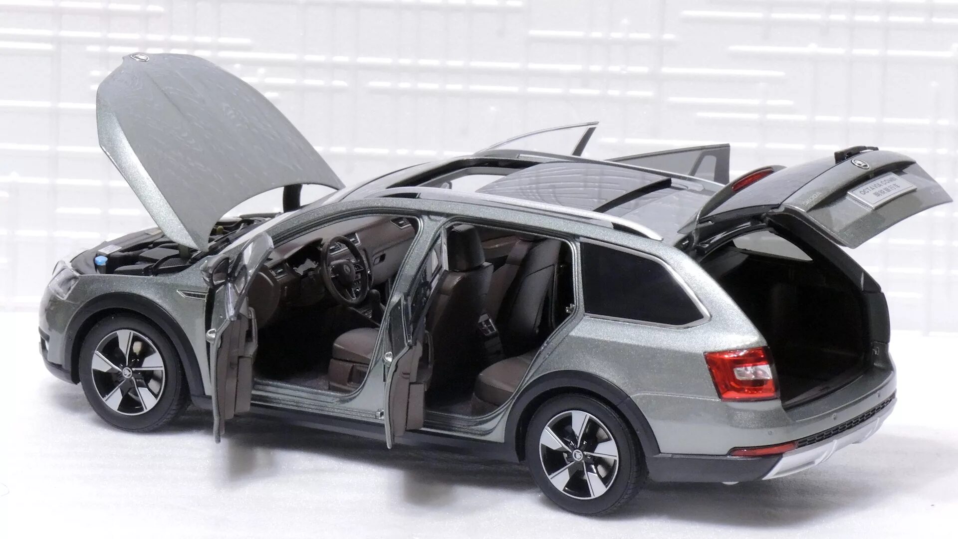 Page 1 18. Модель 1 18 Skoda Octavia. Skoda Octavia a7 модель 1 18. Skoda Octavia a7 модель 1:43.