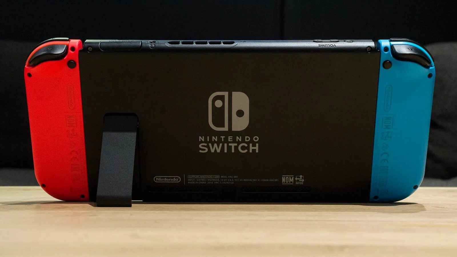 Nintendo Switch Backside. Нинтендо свитч задняя сторона. Нинтендо свитч референс. Switch back