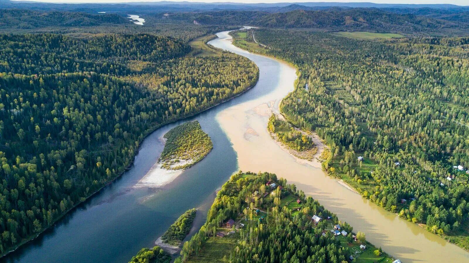 Где соединяется река. Где соединяется река. Слияние рек бия и катунь. Где соединяется река. Галоклин балтийское море.