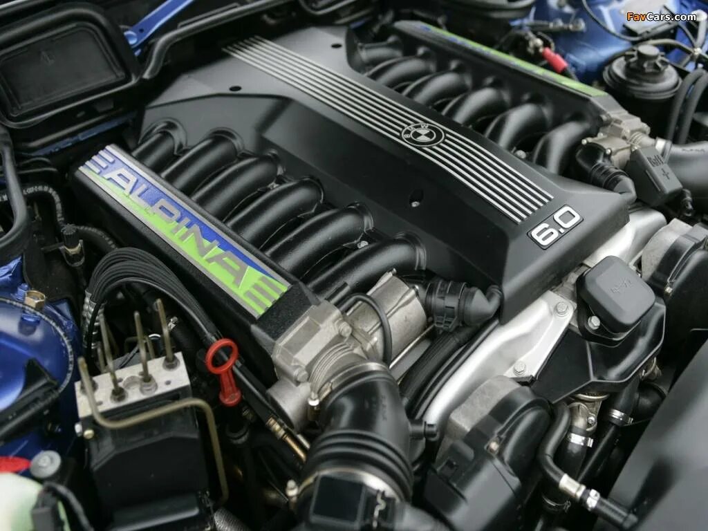 Бмв v16. BMW e38 Alpina b12 6.0. BMW v12 Альпина. BMW b12 6.0 e38. BMW Alpina b12.