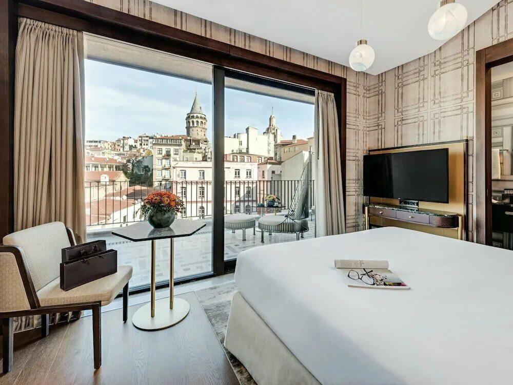 Стамбул отели 5. Galata Istanbul Hotel MGALLERY. Отель Софитель Стамбул. The Galata Istanbul Hotel - MGALLERY 5*. Galata Hotel Suites Стамбул.