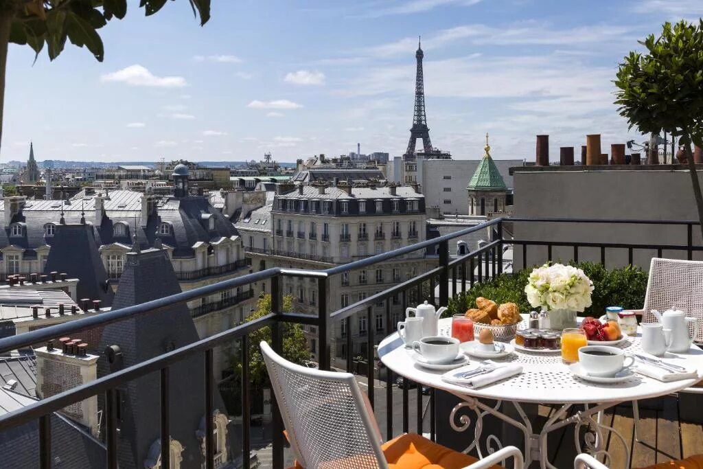 Отзывы о "Royal Hotel Paris Champs Elysées" Франция, Иль-де-Франс, Париж, VIII о
