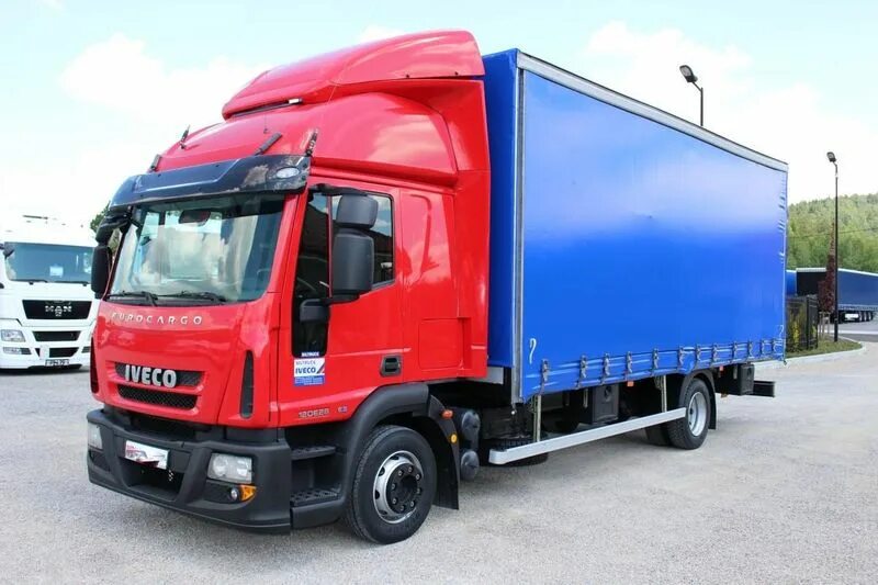 Грузовики до 12 тонн. Iveco 75e17 EUROCARGO. Ивеко Еврокарго 10. Ивеко Еврокарго 5. Ивеко Еврокарго 2017.