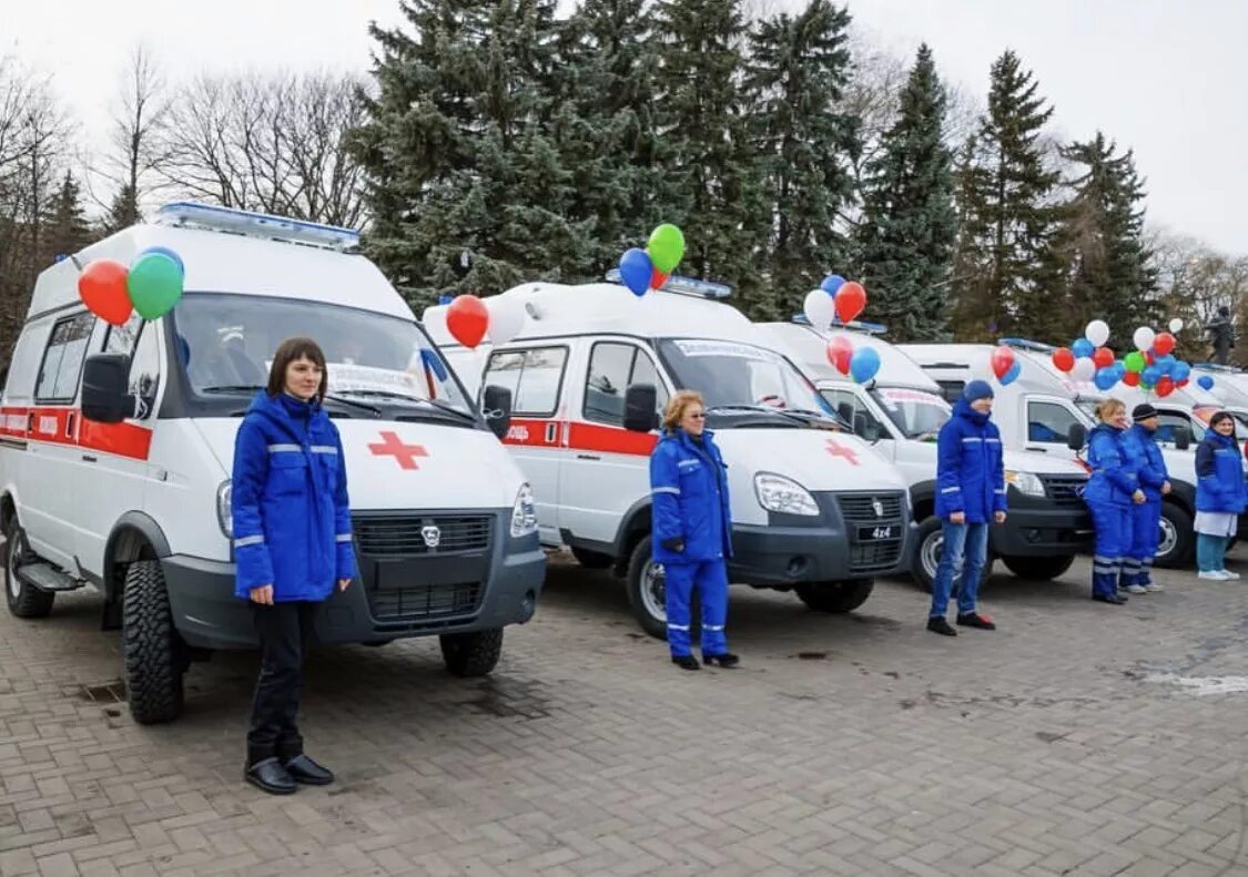 Черкесск станция скорой медицинской помощи. Скорая КЧР. Вручение машин скорой помощи. Машина скорой помощи новый год.