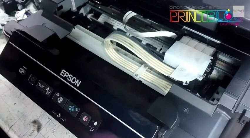 Каретка принтера Epson l800. Печатающая головка Epson l210. Epson l800 картриджи каретка. Epson l200 каретка лапы сканера.