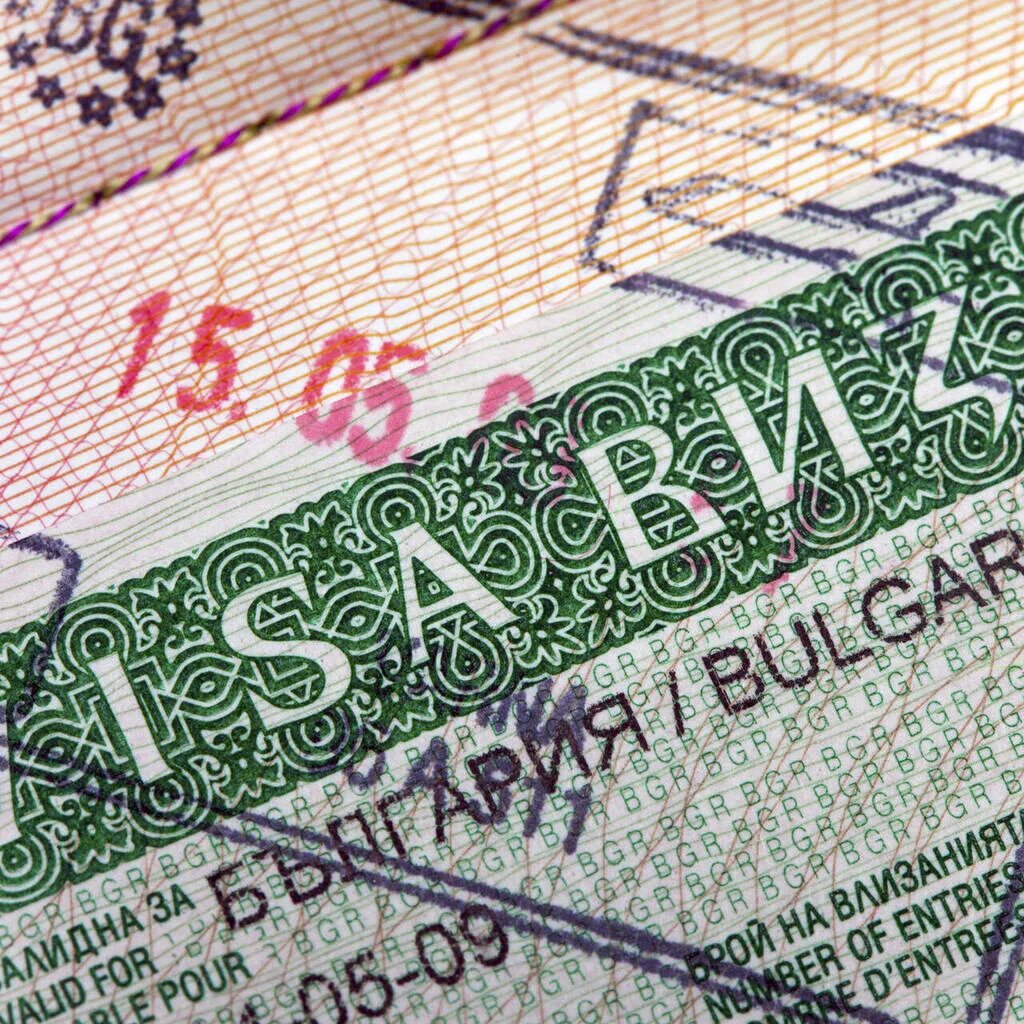 Болгария эксперт виза в болгарию. Болгарский виза 22 м. Многократная виза в Уганду. Многократная виза Швейцария 2023 фото.