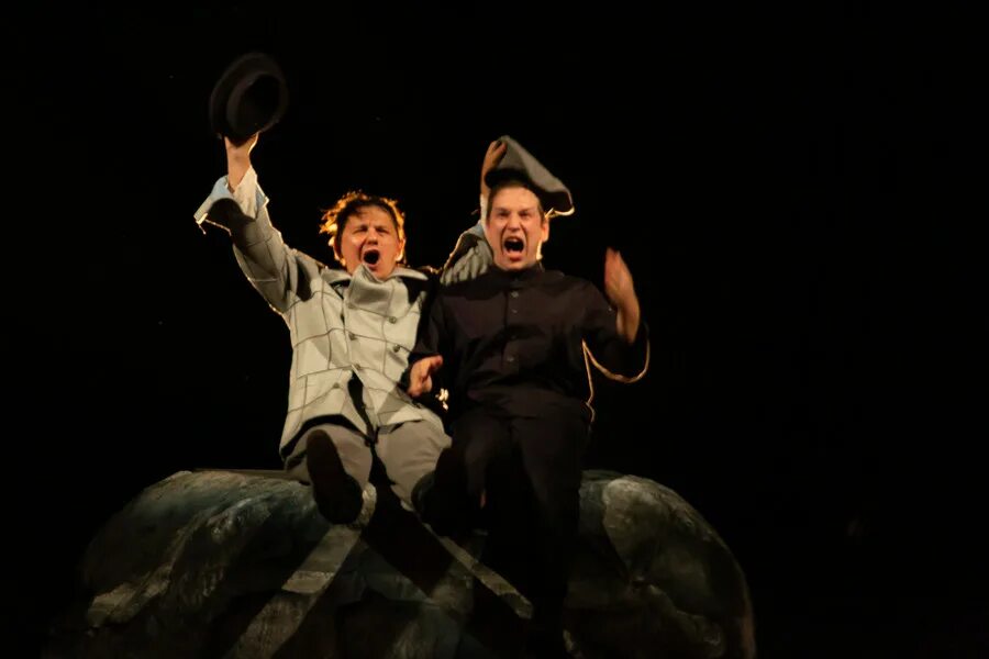 драмтеатр новокузнецк спектакли