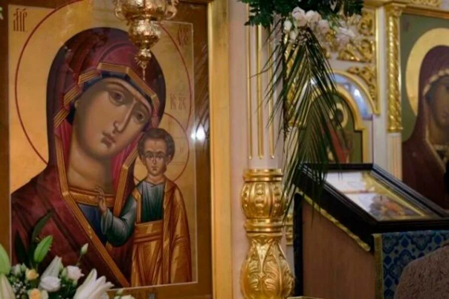 Что можно делать в казанскую 4 ноября. День казанской иконы божией матери 2025. икона казанской божьей матери 4 ноября минин. казанская икона божией 2025. день казанской иконы божией матери 2025 4 ноября.