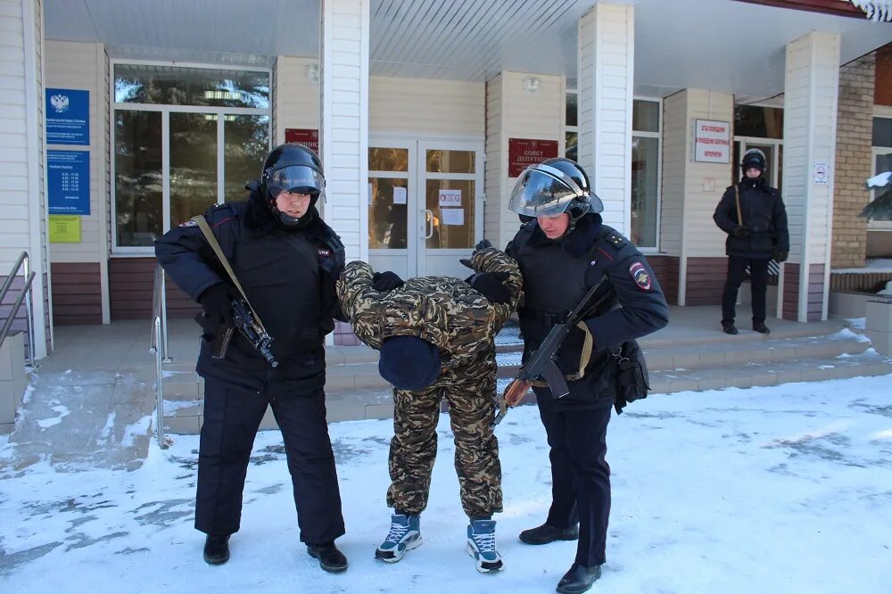 Один из террористов из иваново. УФСБ по Оренбургской области новое здание. Грачёвка Грачёвский район Оренбургская область.