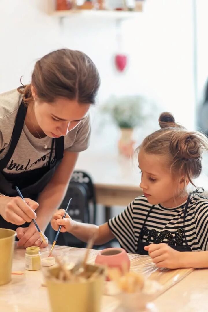 Тц панорама гончарная мастерская. Детская гончарная школа. Гончарная школа в красноярске. Гончарная студия № 1. Гончарная мастерская черемушки.