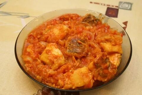 Щука тушеная с овощами