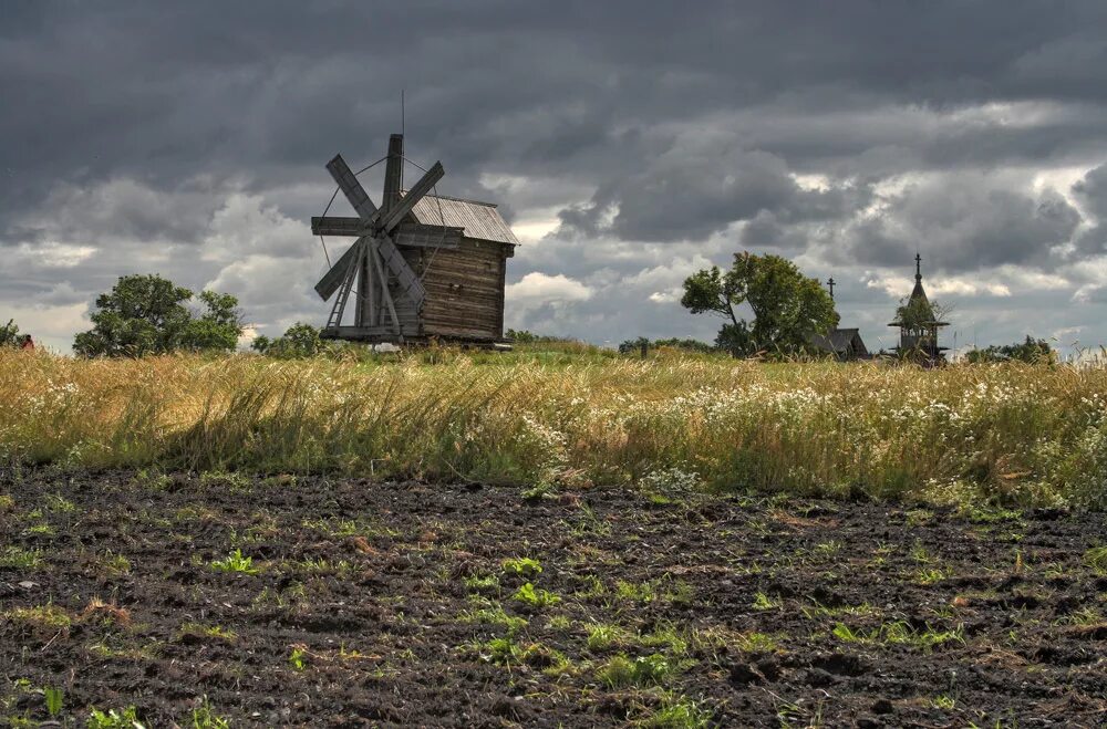 деревня погост карелия. пейзаж смоленска. русская земля. пейзажи россии. матушка русь, золотые купола.