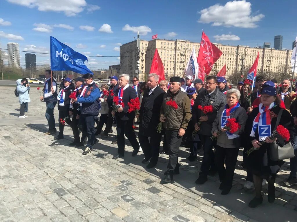 1 Мая в России. 2 Мая праздник. Праздничные майские.