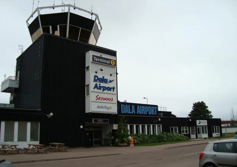 Бурлэнг. Борленге. Бурленге швеция. Бурленге швеция. Город в швеции бурлэнге фото.