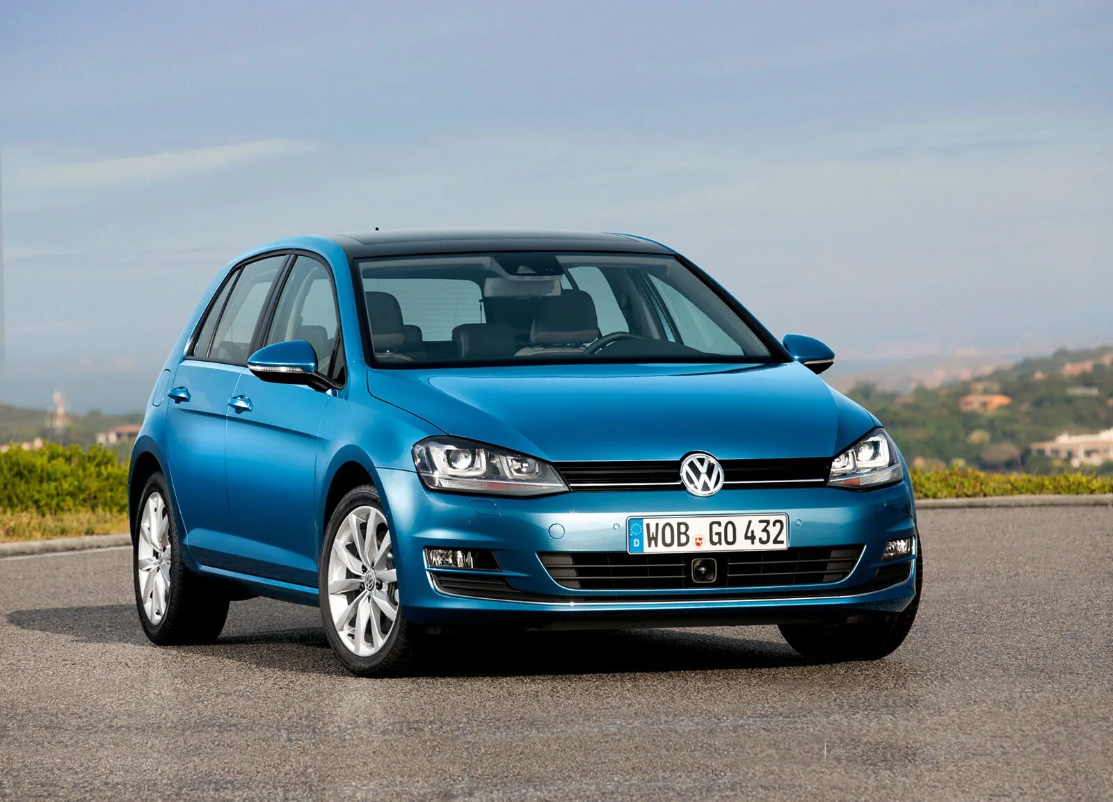 Volkswagen jetta 2016 красный. Фольксваген джетта 24. Китайский фольксваген lavida. Вольтсваген пасат b. Фольксваген туарег.