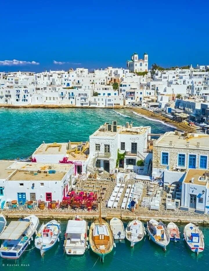 Остров тинос греция. Стиль миконос дома. Mykonos brand. Порто миконос ресторан москва. Ресторан scorpios на карте миконоса.